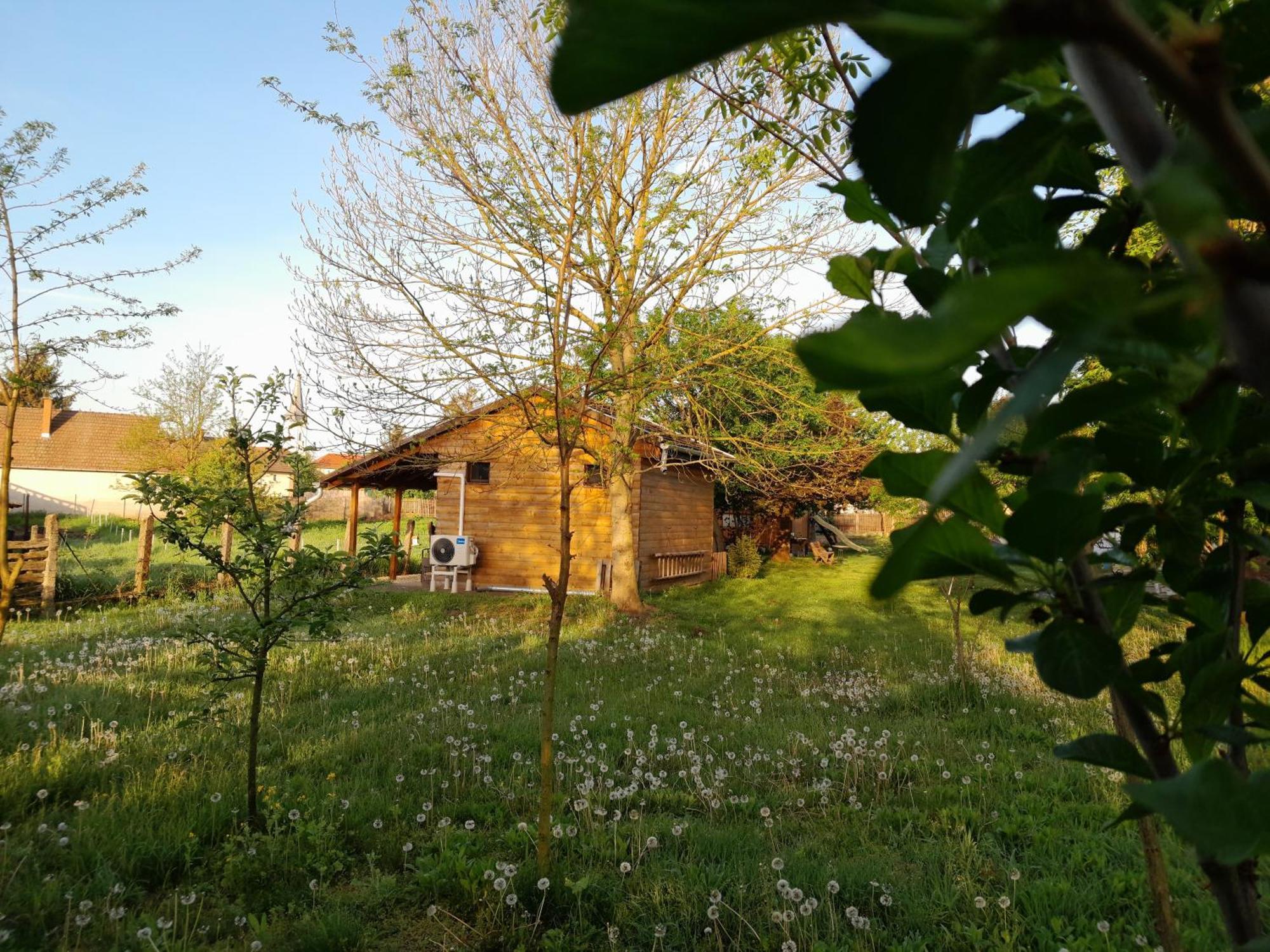 Villa Csonakhaz Tiszadob Exterior foto
